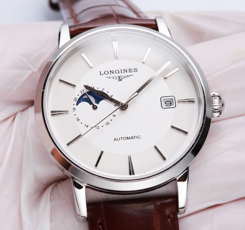 LONGINES